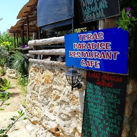 בית הארחה Teras Paradise *